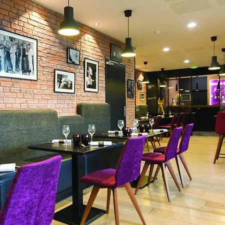 普瓦捷未来影视城美居酒店 酒店 沙斯讷伊迪普瓦图